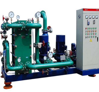 板式換熱器給您不一樣的體驗(yàn)。板式換熱器作為一種高效換熱設(shè)備不僅輕巧便捷，而且用途范圍廣泛。想知道它讓人驚訝的一面么，今天洛陽(yáng)熱交換設(shè)備小編就跟您說(shuō)說(shuō)它的特色優(yōu)勢(shì)，為何分分鐘秒殺其他設(shè)備呢？